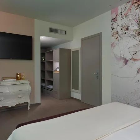 Olivi & Natural 4*