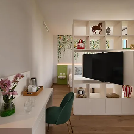 Готель Olivi & Natural 4*